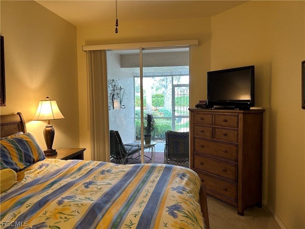 20726 Country Barn Dr - Photo 3 of 28