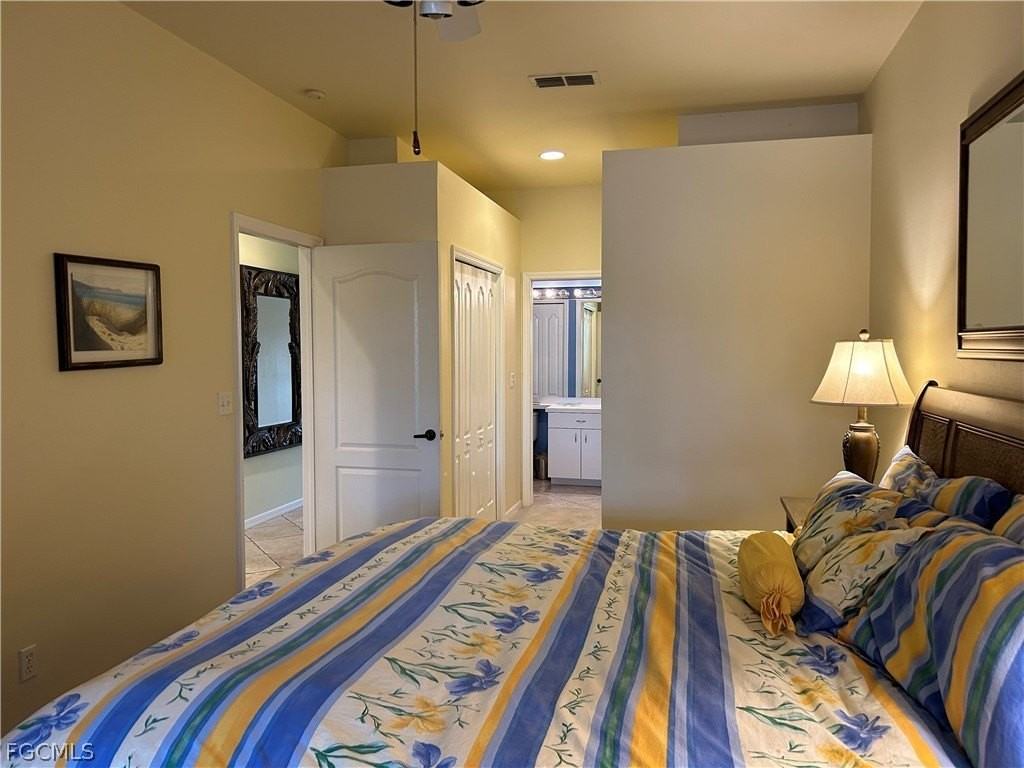 20726 Country Barn Dr - Photo 4 of 28