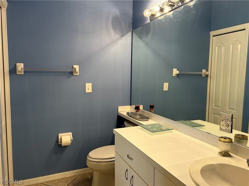 20726 Country Barn Dr - Photo 6 of 28