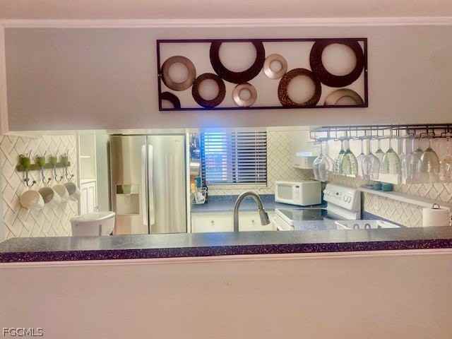 400 Lenell Rd Apt 702 - Photo 3 of 19