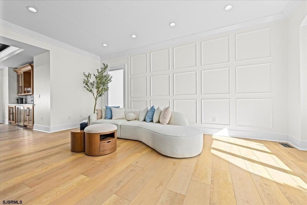 31 Seaside Ct - Photo 4 of 49