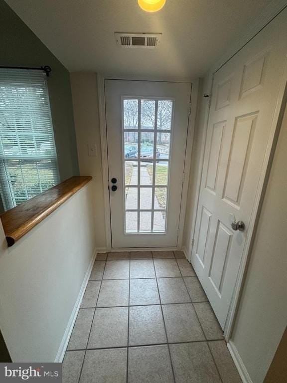 408 Beacon Hill Dr - Photo 4 of 18