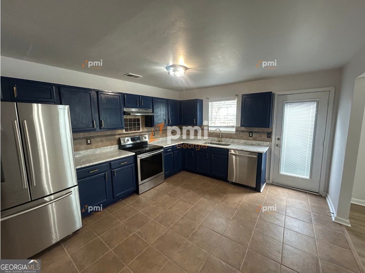 304 Klinetop Dr - Photo 2 of 11