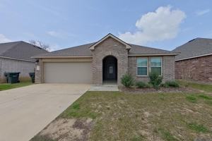 featured image of 104 Yardley Ct