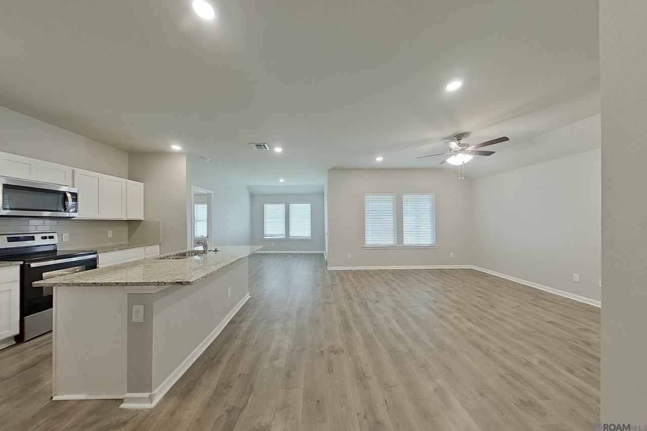 104 Yardley Ct - Photo 4 of 26