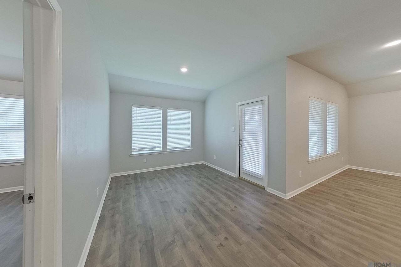 104 Yardley Ct - Photo 6 of 26