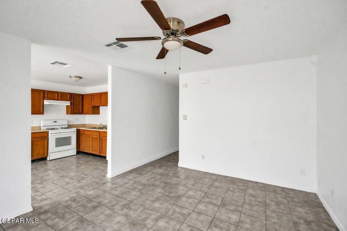 12335 Tierra Baja Way - Photo 2 of 13