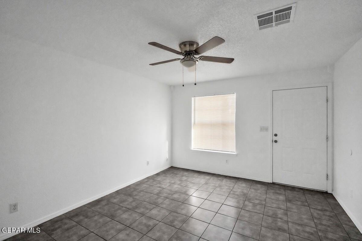 12335 Tierra Baja Way - Photo 3 of 13