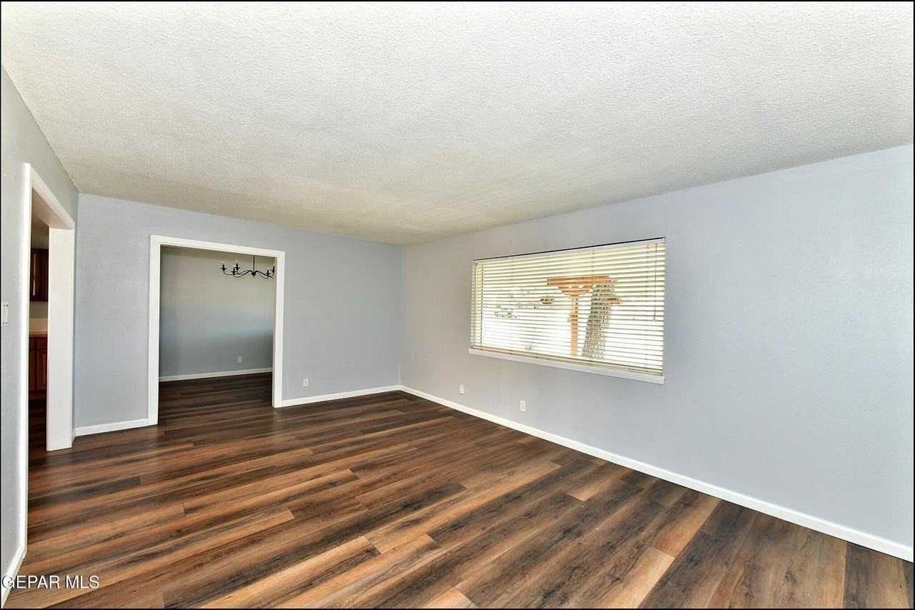 4217 Canterbury Dr - Photo 7 of 46