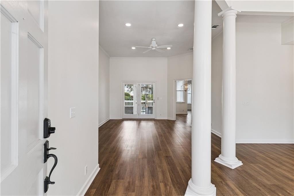 417 Colley Ln - Photo 2 of 39