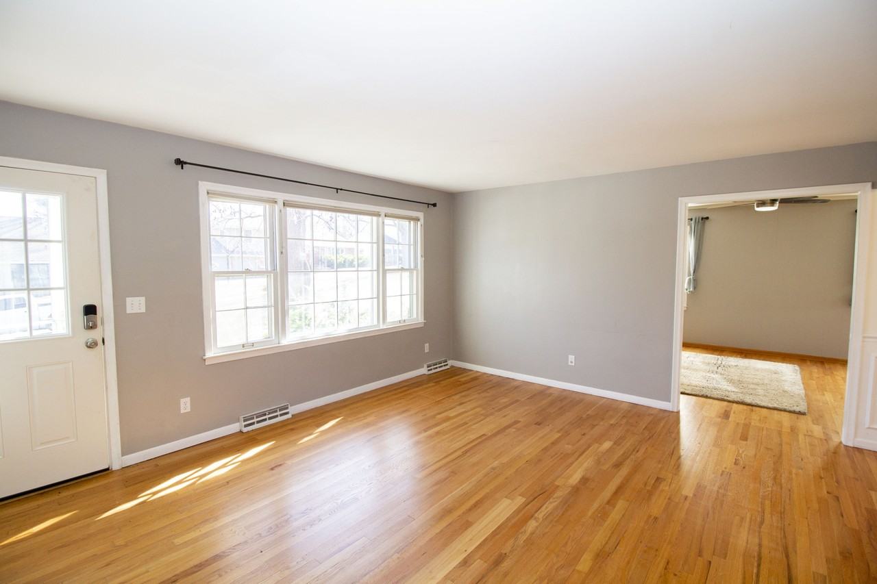 9418 Connell Dr #1 - Photo 3 of 25