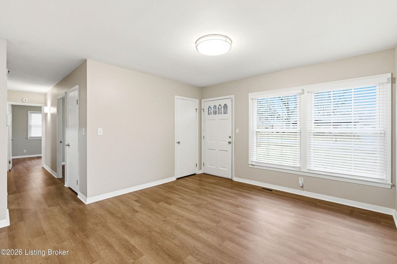 1904 Wickham Way - Photo 2 of 28