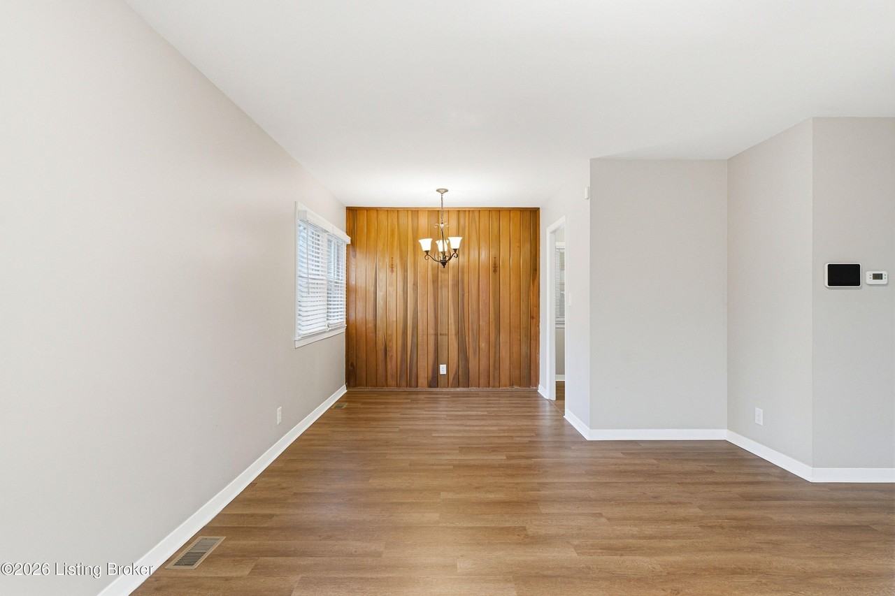 1904 Wickham Way - Photo 4 of 28