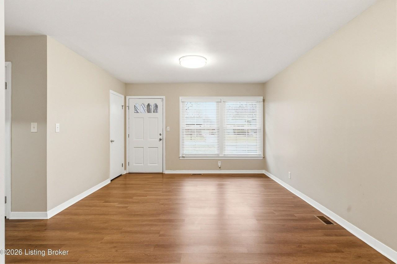 1904 Wickham Way - Photo 7 of 28