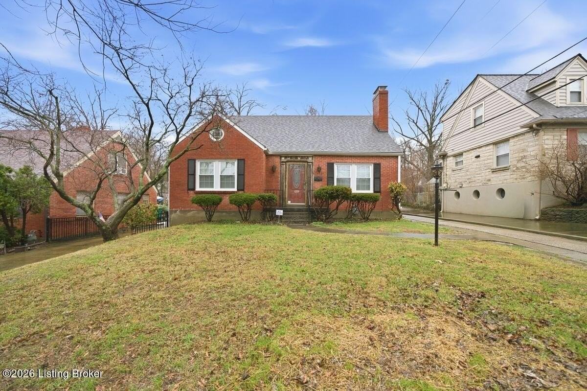 1209 Valley Dr - Photo 2 of 42