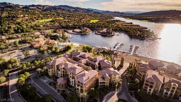 featured image of 15 Via Mantova #201