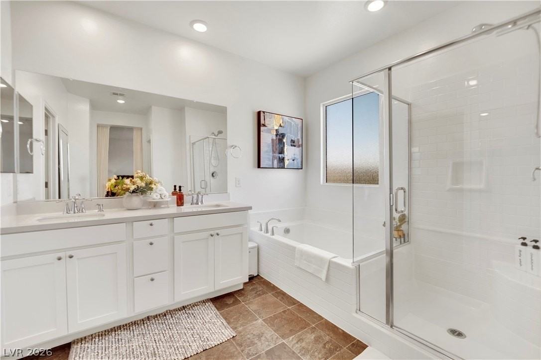 4388 Bayley Skye Ave - Photo 2 of 27