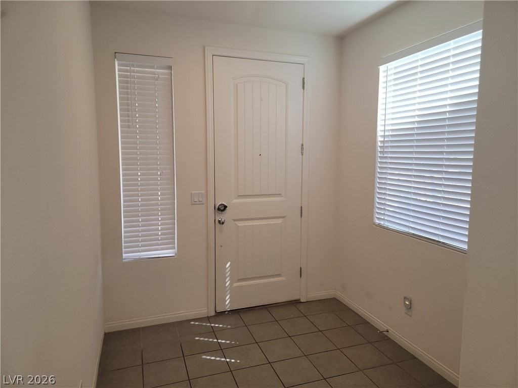 7123 Black Sage St - Photo 3 of 32