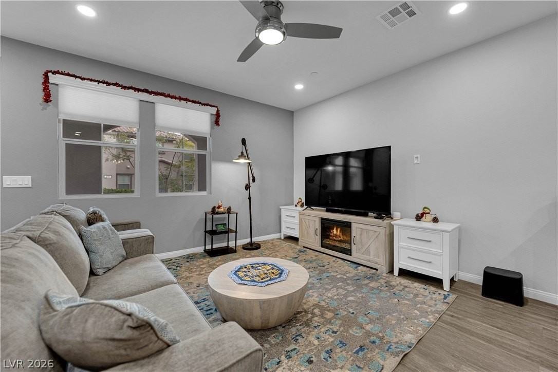 160 Lomita Heights Dr - Photo 5 of 37