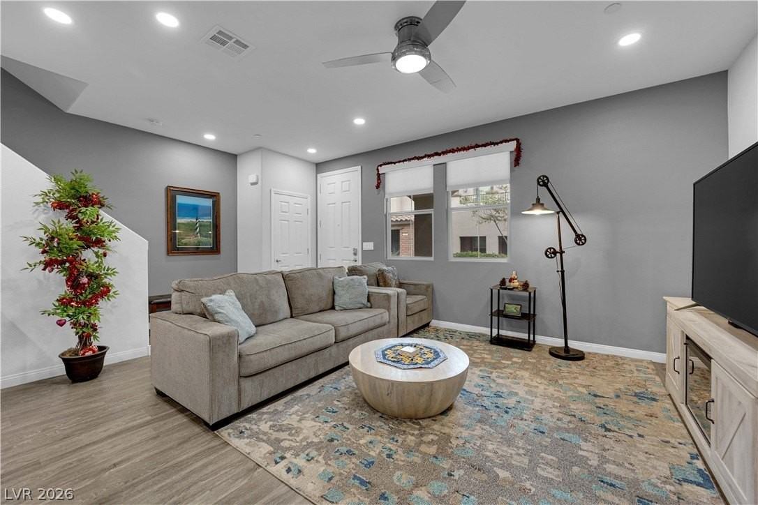 160 Lomita Heights Dr - Photo 6 of 37