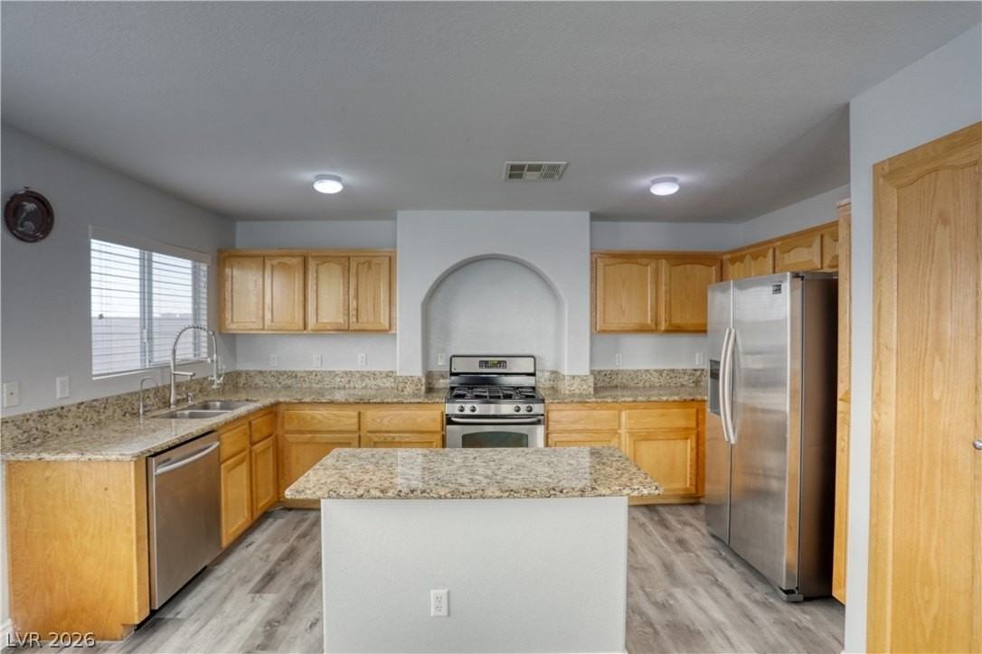 7226 Cestrum Rd - Photo 6 of 28