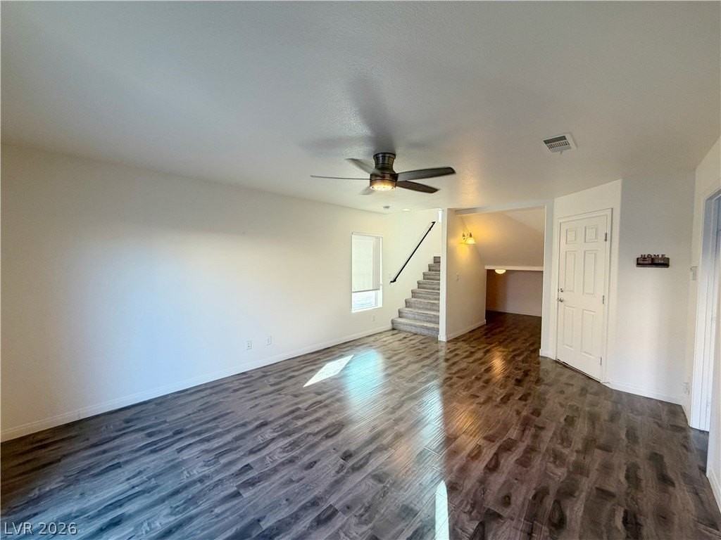 10008 Cape May St - Photo 3 of 40