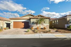 featured image of 2720 Alta Vista St