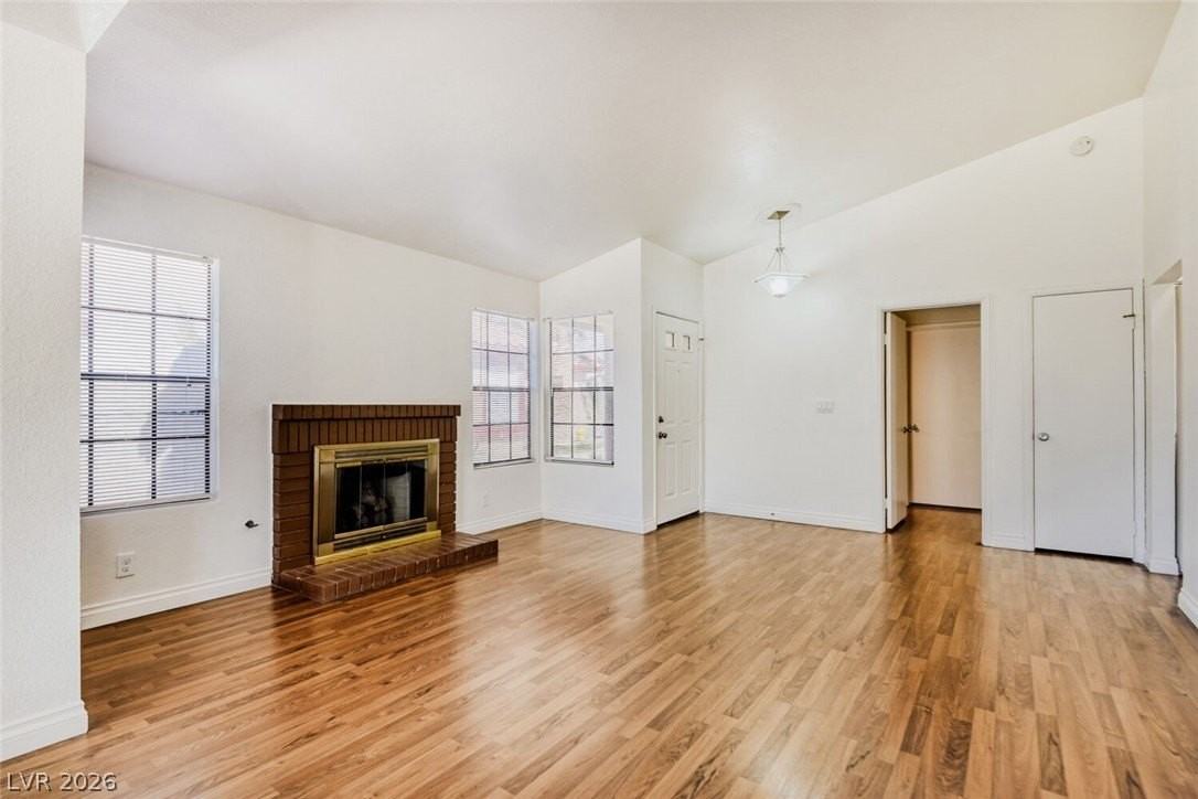 661 Freeburg Pl - Photo 3 of 15