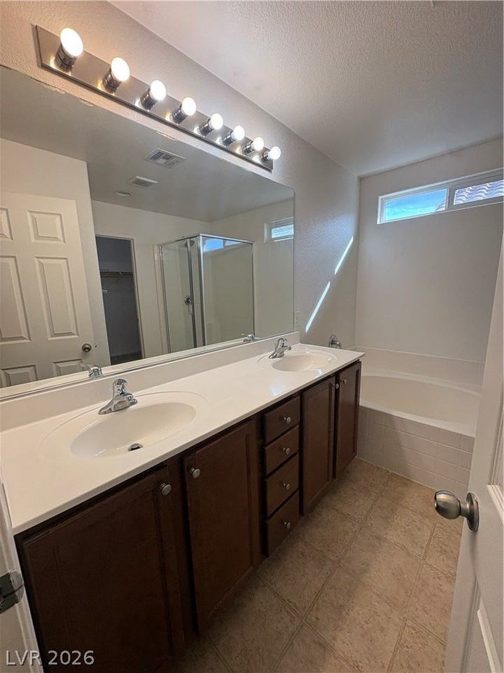 5328 Rapunzel Ct - Photo 7 of 12