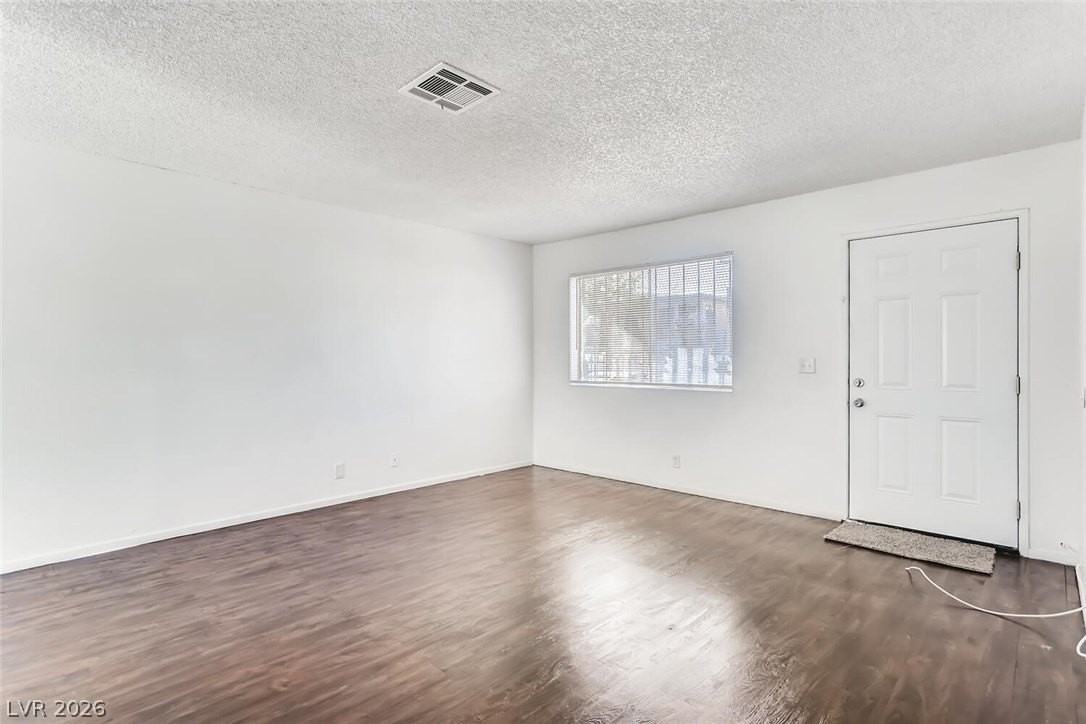 24 Rose Cir #A - Photo 2 of 28