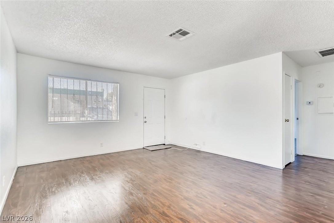 24 Rose Cir #A - Photo 3 of 28