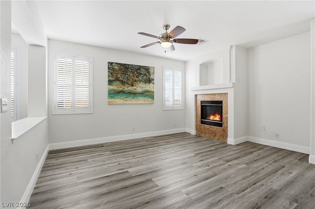 10071 Lemon Valley Ave - Photo 4 of 37