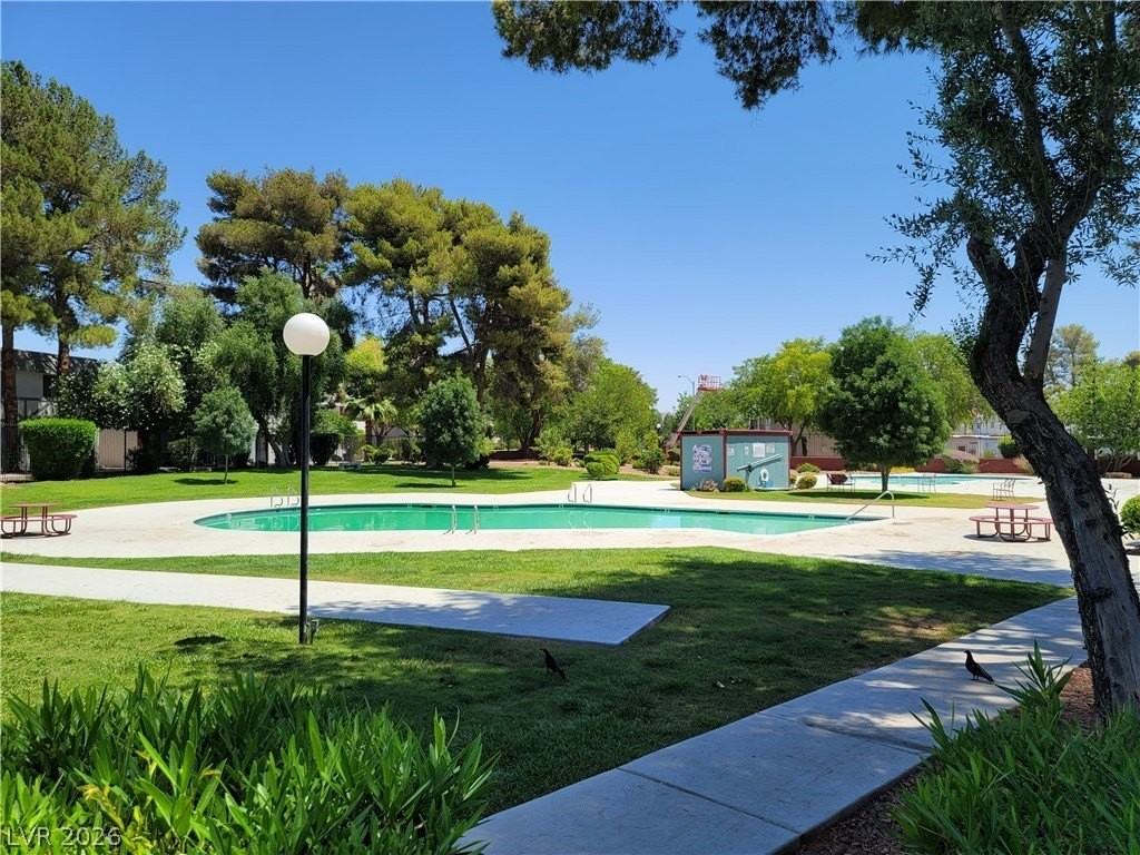 629 Pecos Way - Photo 3 of 18