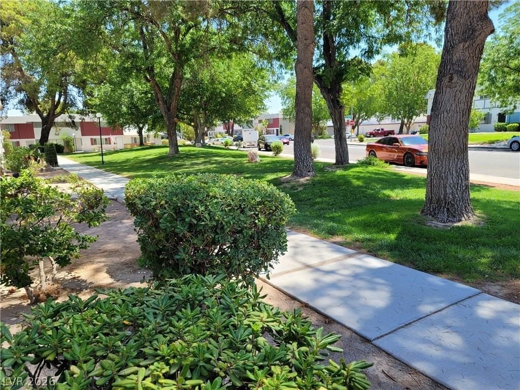 629 Pecos Way - Photo 4 of 18