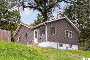 3722 S 22nd St - Photo 1 of 1