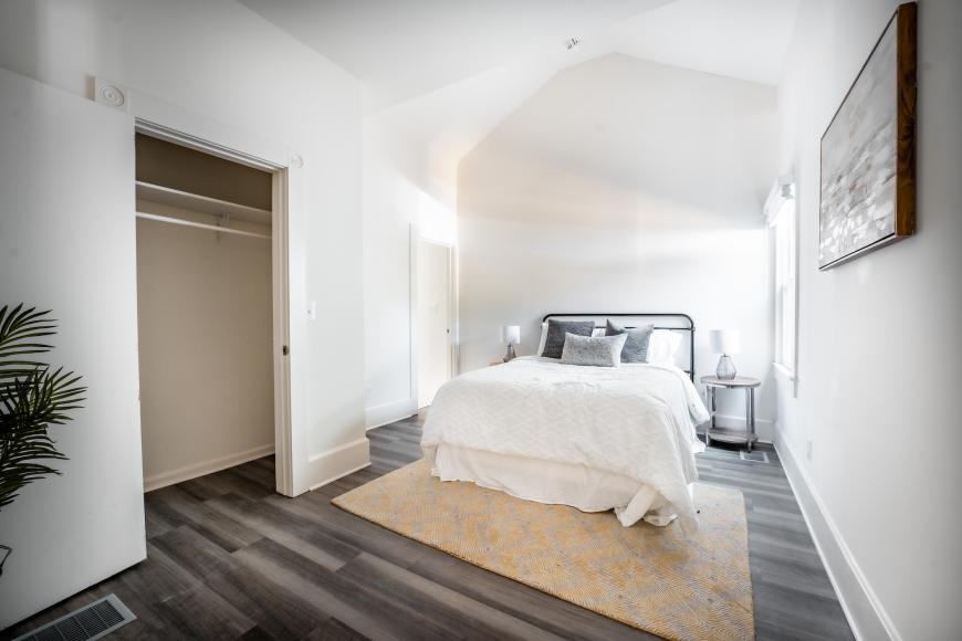 1353 Finley St Ne - Photo 4 of 10