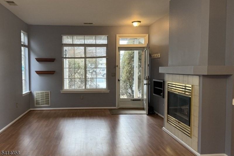 33 Wescott Rd - Photo 5 of 15