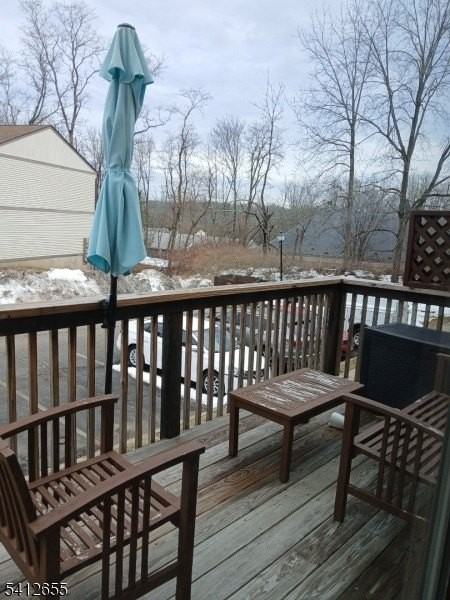 112 Stonegate Ln - Photo 7 of 17