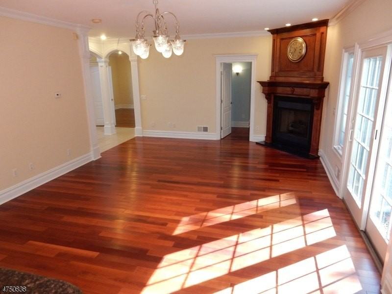 230 East Ln - Photo 6 of 25