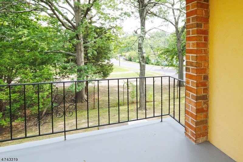 2 Westervelt Pl #C203 - Photo 2 of 11