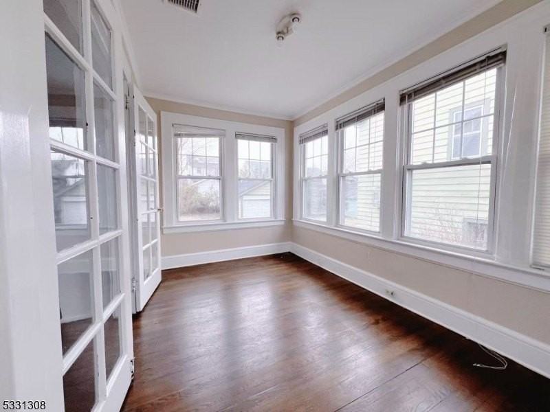 45 Cypress St - Photo 7 of 22