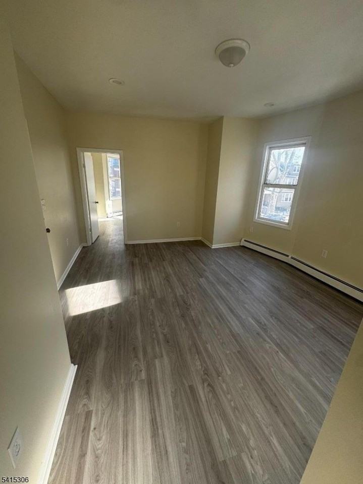 79 S 16th St #2 - Photo 2 of 7