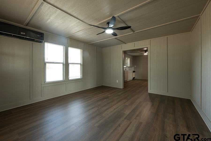 20901 County Road 115 - Photo 4 of 13