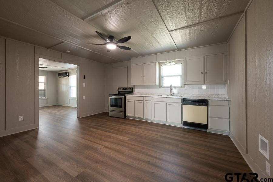 20901 County Road 115 - Photo 5 of 13