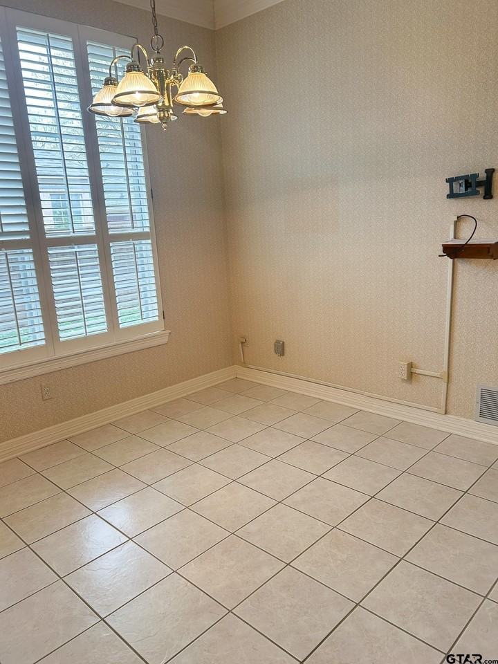 704 Shiloh Ridge St - Photo 7 of 30