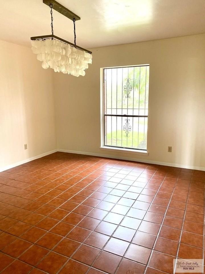 538 Land O Lakes Dr - Photo 5 of 14