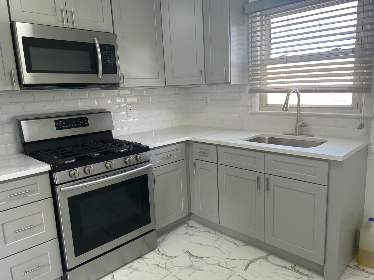 4608 Grand Ave #2 - Photo 4 of 11