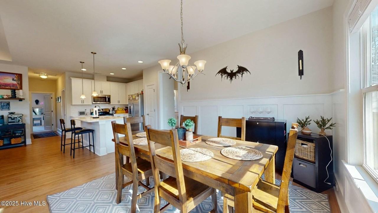 152 Streambed Way - Photo 5 of 47