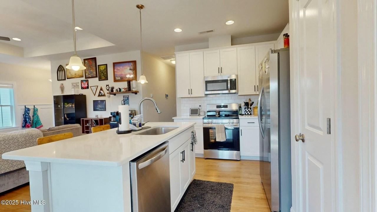 152 Streambed Way - Photo 6 of 47