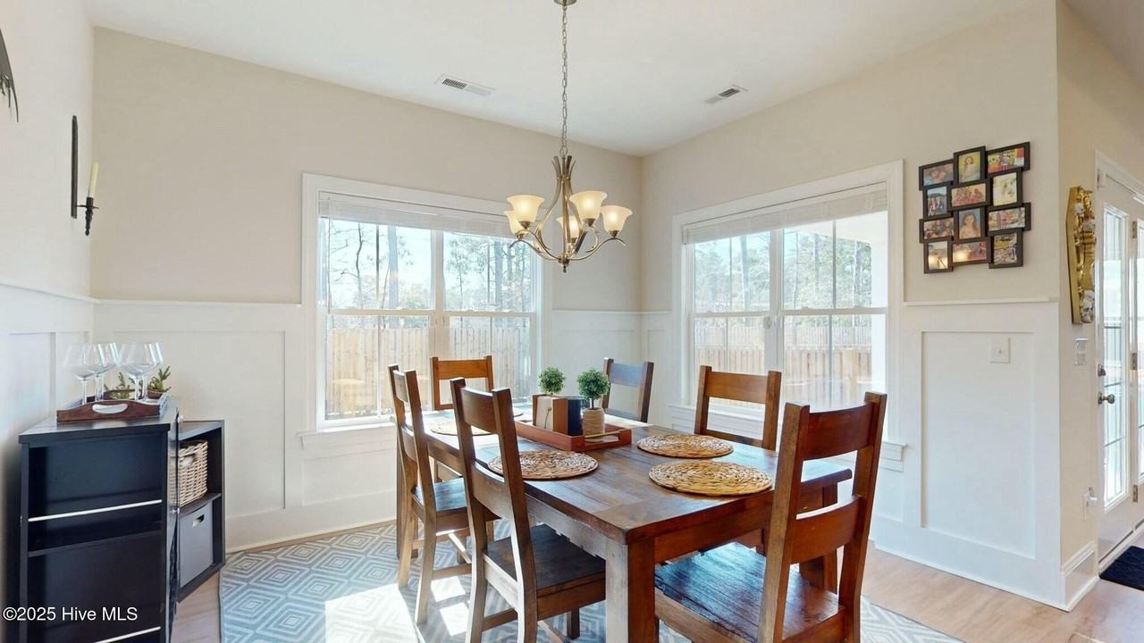 152 Streambed Way - Photo 7 of 47